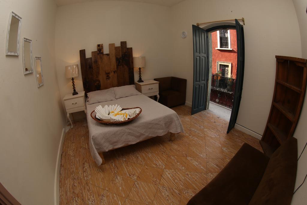 Hostel Punto 72 กัวนาฮัวโต ภายนอก รูปภาพ